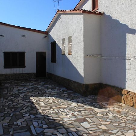 Les Roches Villa L' Escala Luaran gambar